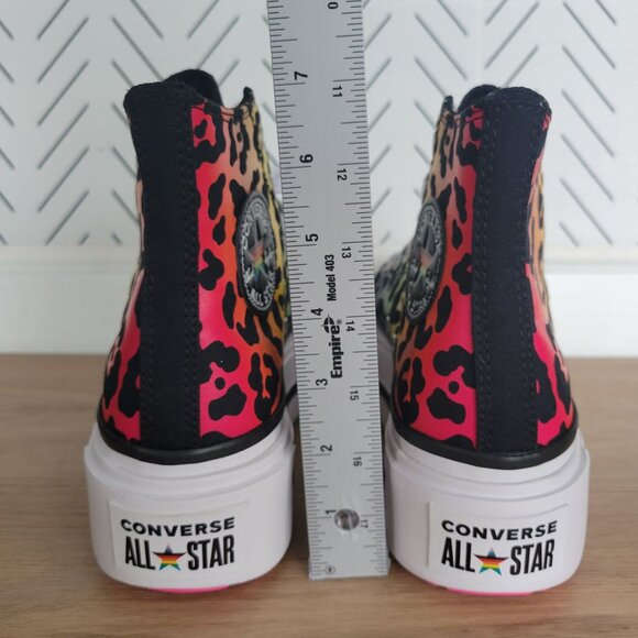 ❤️Converse Chuck Taylor Lift Platform Pride Sz 8 Women's Shoes Leopard A15782C❤️